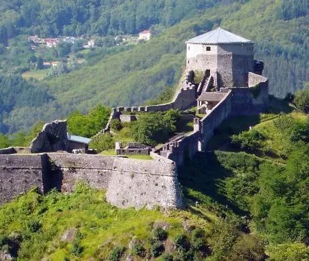 Appartement Garfagnana - Ferienwohnung Mit Esel