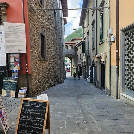 Appartement Garfagnana - Ferienwohnung Mit Esel