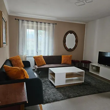 Appartement Garfagnana - Ferienwohnung Mit Esel *